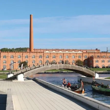 Deluxe - Train Station, Center شقة