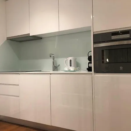 Deluxe - Train Station, Center * Aveiro